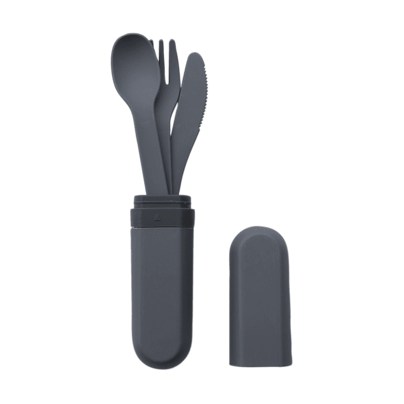 Driedelige bestekset uit PLA van Point-Virgule lepel vork mes in een open doosje donkergrijs