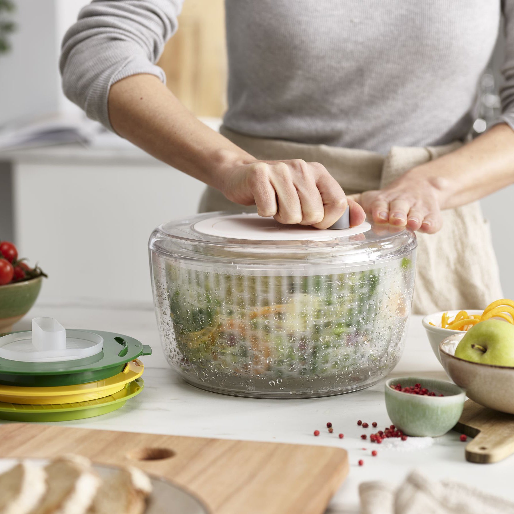 Multi-prep salade voorbereiding set van 4 stuks van Joseph Joseph salade zwieren