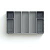 Lade organizer set van 7 stuks Blox van Joseph Joseph breed naast mekaar gezet